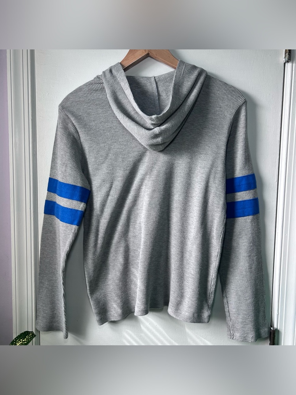 True Religon Waffle Knit Hooded thermal longsleeve Shirt Boys L - Picture 2 of 8